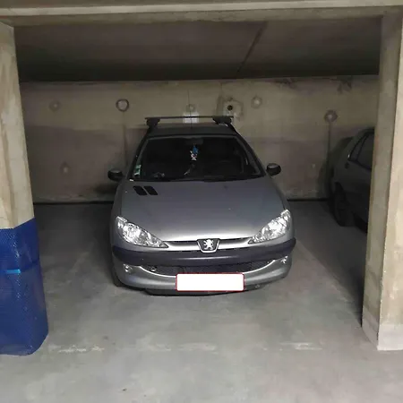 Appartement Paisible Et Spacieux Au Calme Proche Metro Limitrophe De Lyon