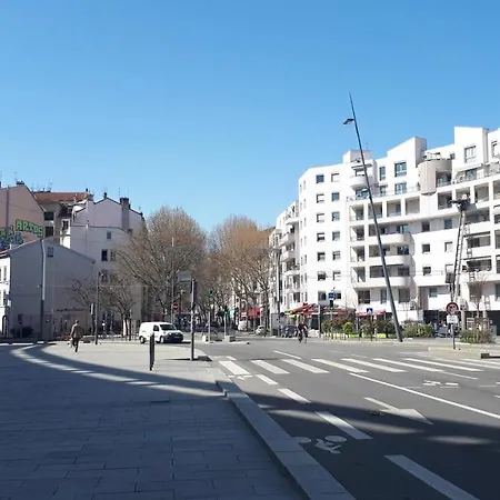 Apartment Paisible Et Spacieux Au Calme Proche Metro Limitrophe De Lyon *